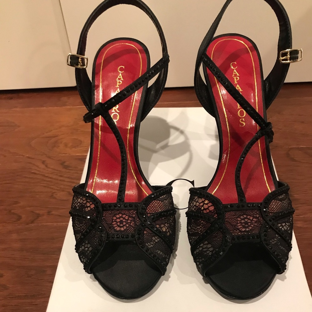 9.5/10 Heels Coparros